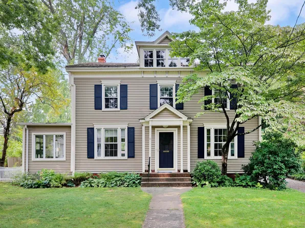 15 Lexington Road, West Hartford, CT 06119