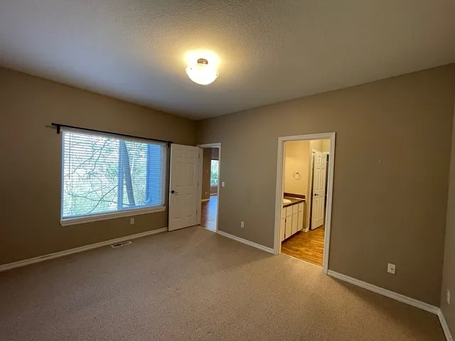 13543 SW Lauren Ln — Photo 41
