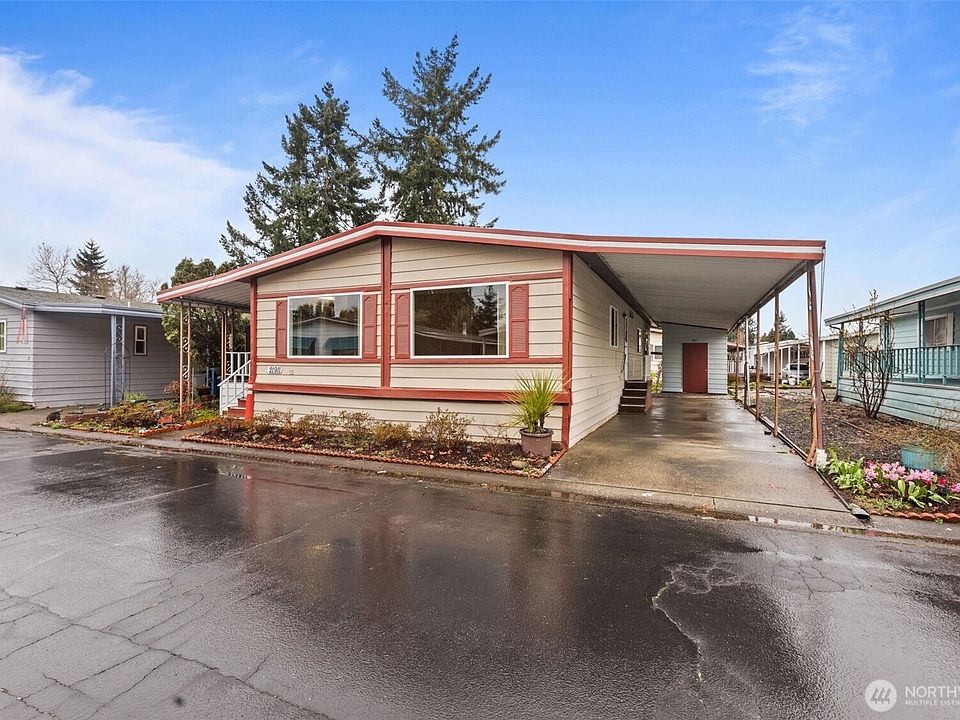 1st image of 21911 SE 107th Place #15