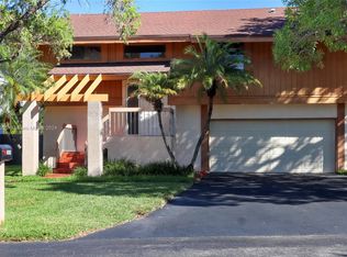 20434 SW 85th Ave, Cutler Bay, FL 33189