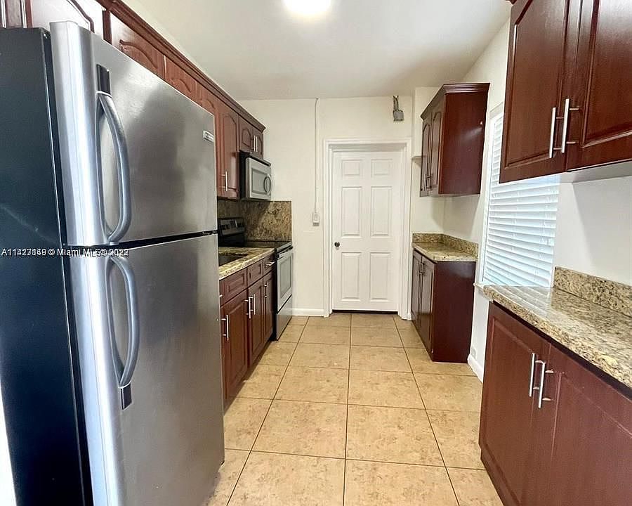 1st image of 1724 NE 183rd St