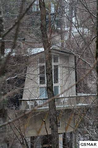 1st image of 1464 S Baden Dr
