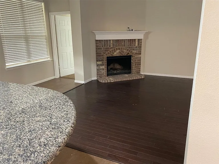1512 Cockatiel Dr — Photo 11