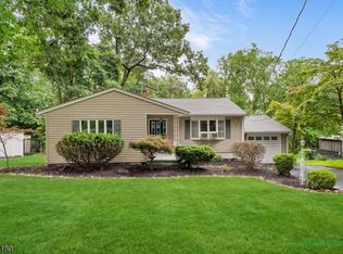130 Vreeland Ave, Bloomingdale Boro, NJ 07403