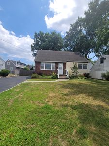 1111 Stockton Rd, Linden, NJ, 07036