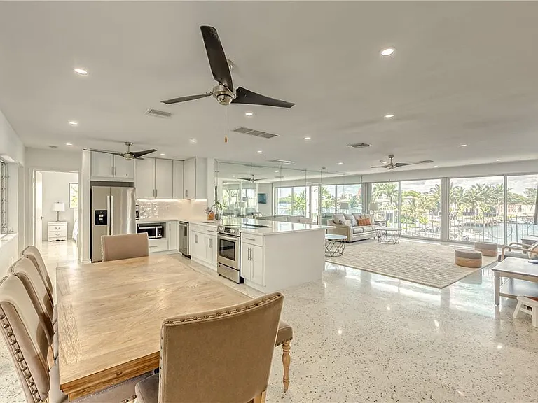 2717 Yacht Club Blvd #6E — Photo 3