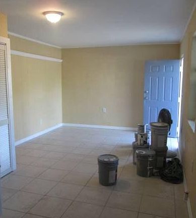 4th image of 5212 S Macdill Ave APT B