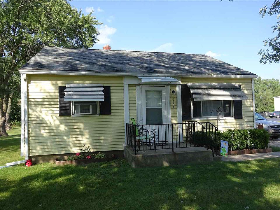 1st image of 1808 Lincolnway E