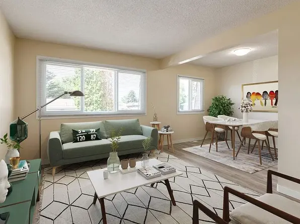 2508 Thompson Cres SE #1, Medicine Hat, AB T1B 1C4