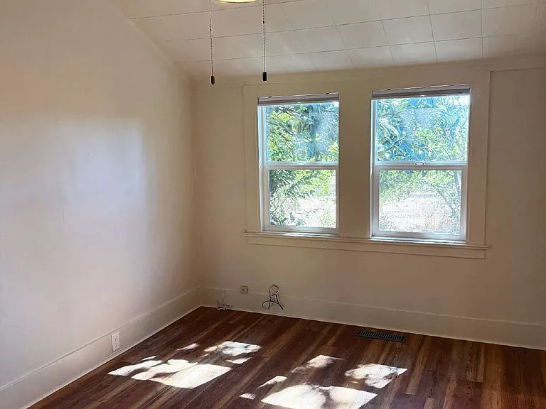 850 W Watmaugh Rd — Photo 38