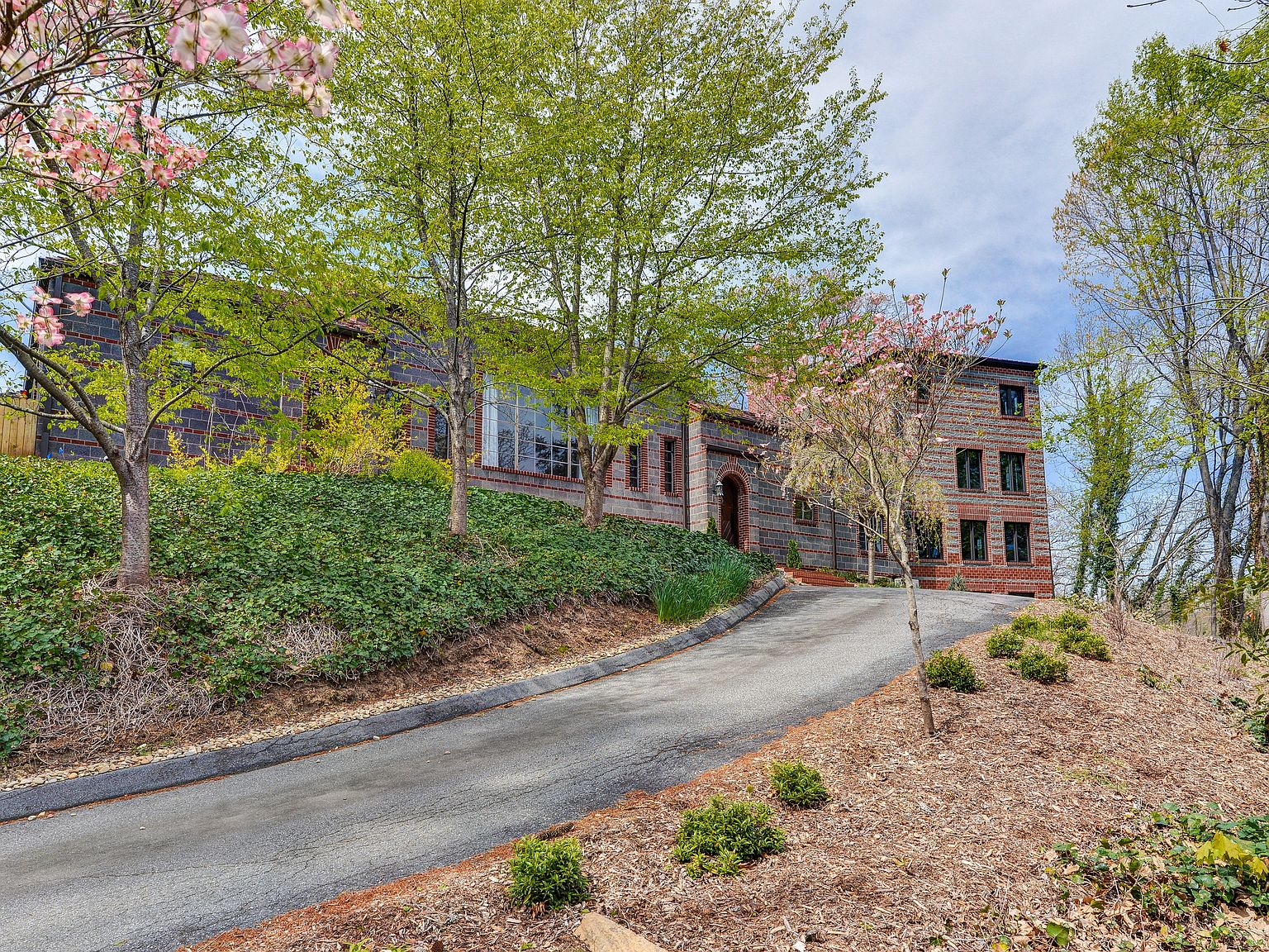 24 Kimberly Ave, Asheville, NC 28804 Zillow