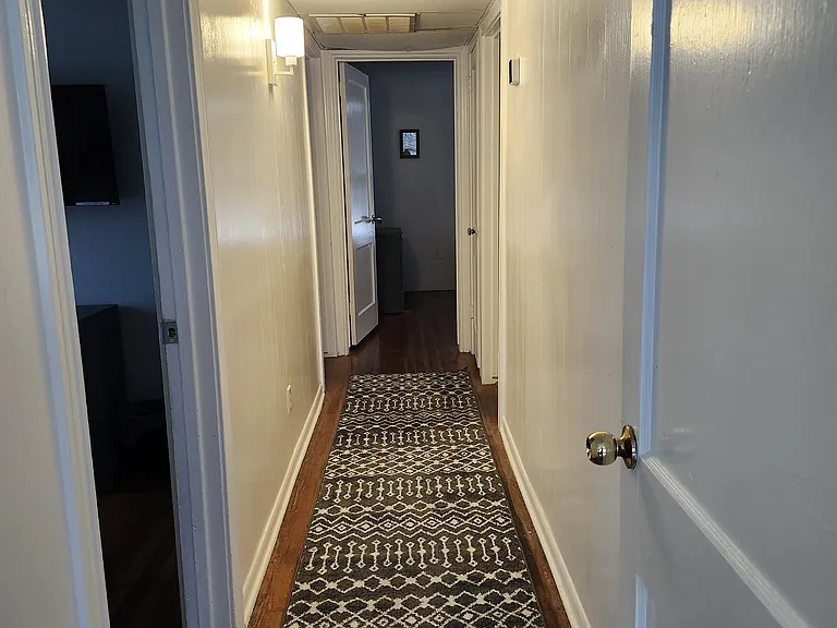 804 Winding Way St — Photo 10