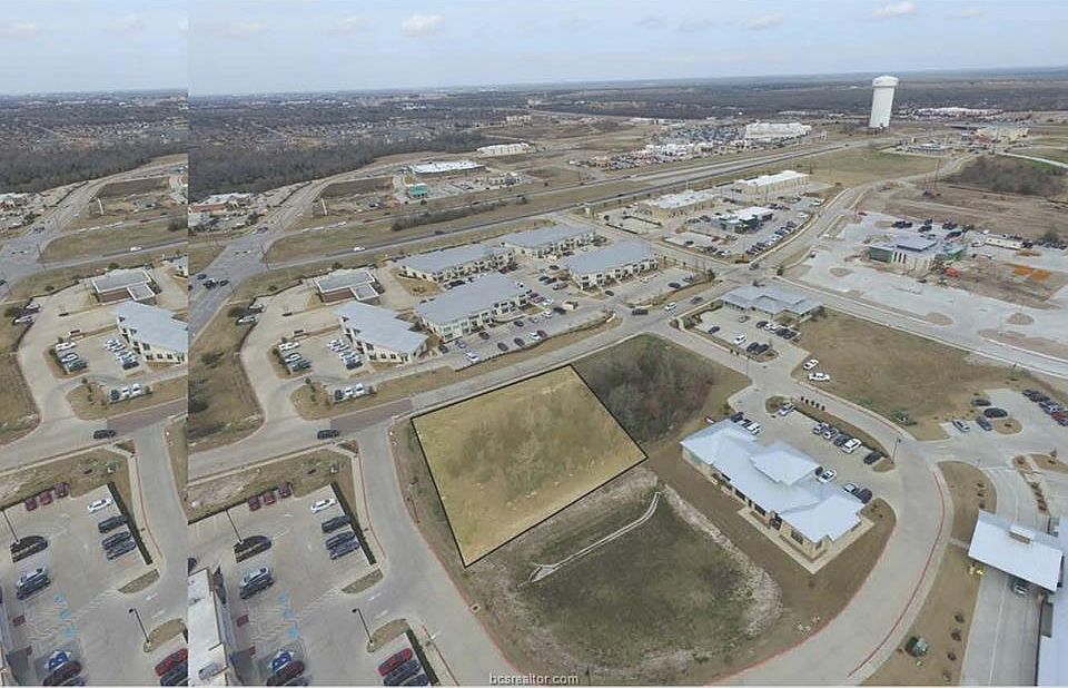 1st image of 4501 Mills Park Cir