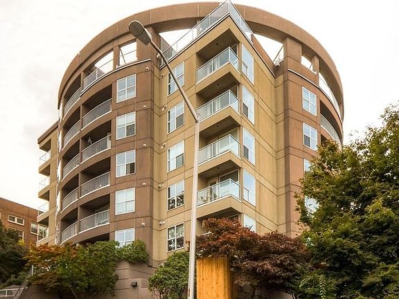 2nd image of 530 Melrose Ave E APT 502