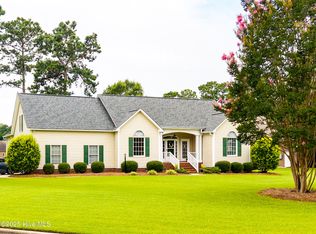 202 Nyon Ct, New Bern, NC 28562