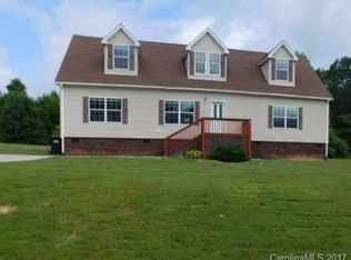 1055 Heatherdale Rd, Salisbury, NC 28146