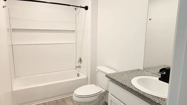3 bed, 1266 sqft, $1,850 — Photo 4