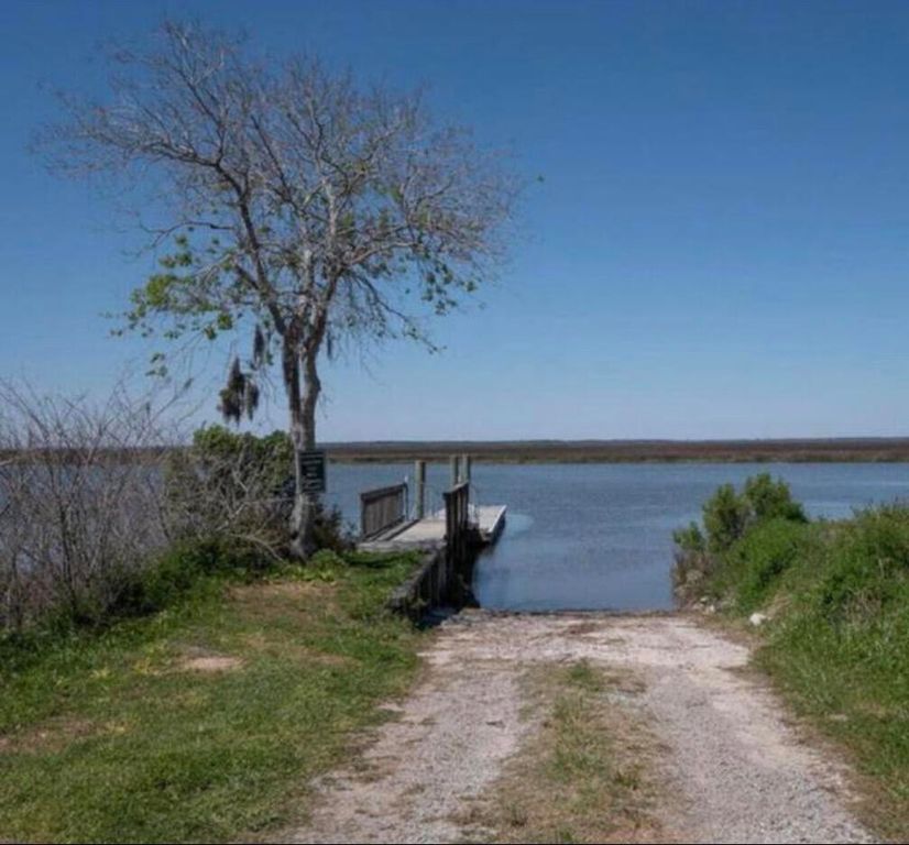 1692 Wharf Ferry Rd, Edisto Island, SC - View 4