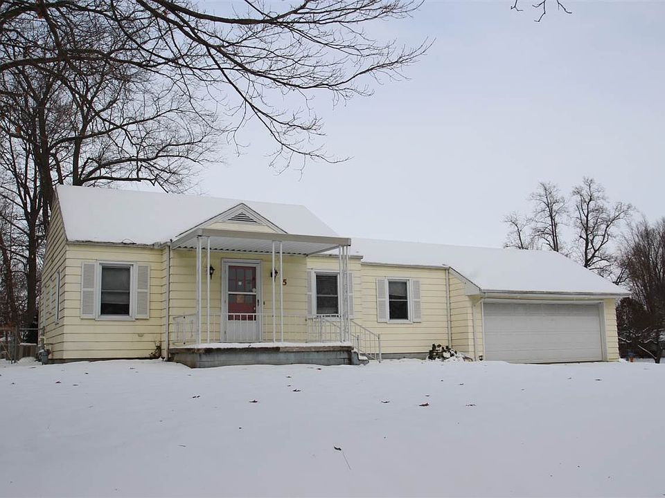 1st image of 5 Parkway Dr