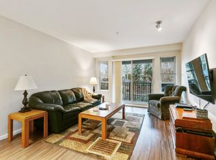 3156 Dayanee Springs Blvd #D160, Coquitlam, BC