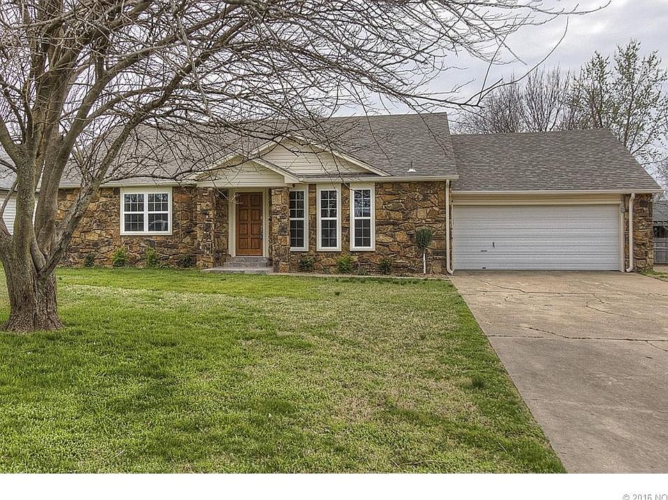 1st image of 1290 Aspen Ln