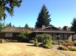 3242 NE 90th St, Seattle, WA 98115