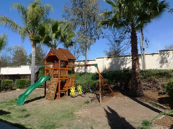 3rd image of 39475 Calle San Clemente