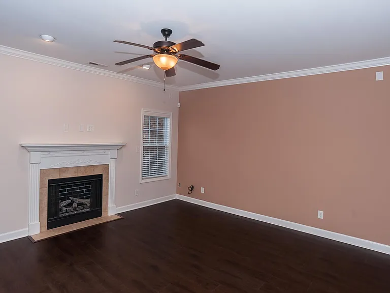 5005 Spellow Ln — Photo 15