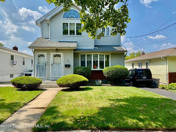 3rd image of 487 Clifton Ave