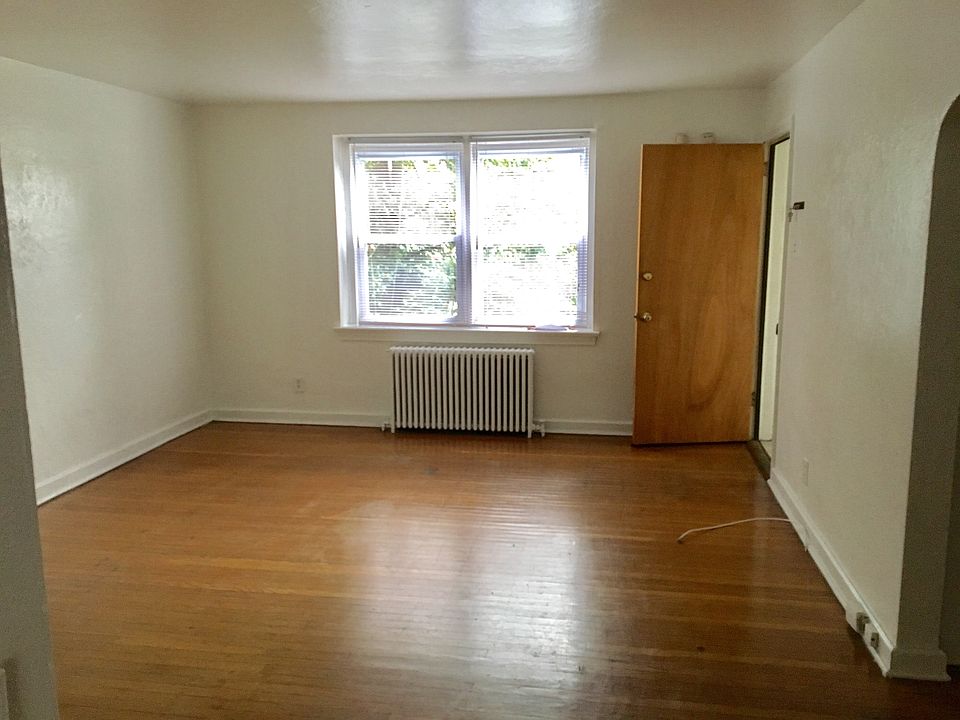2nd image of 55 Nyack Ave #1