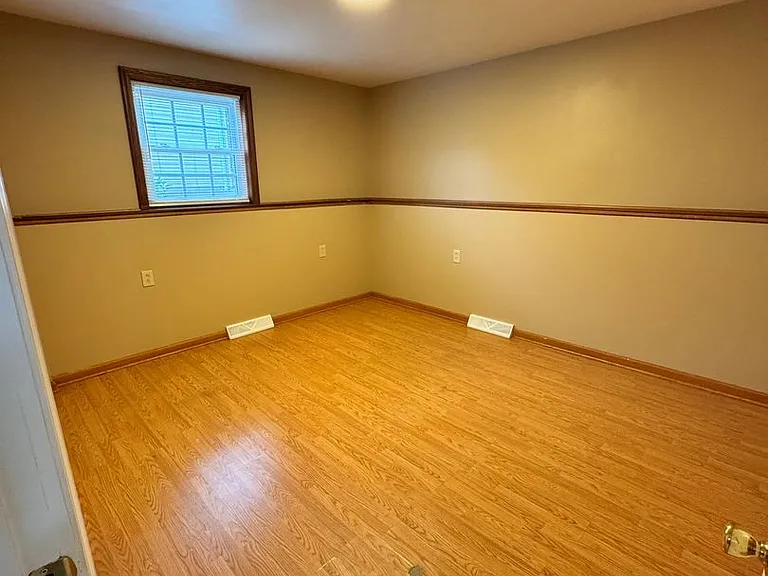 5001 Sampson Dr — Photo 21