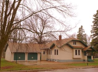 49600 County Road 3, Windom, MN 56101