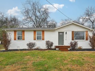 1315 Robin Hill Rd, Franklin, TN 37064