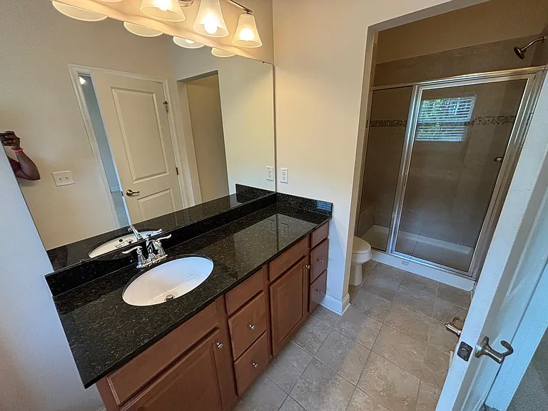 721 Suffield Way — Photo 28