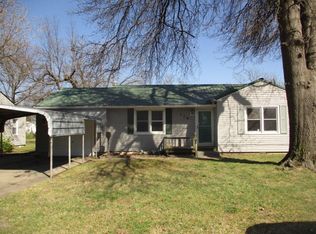 716 D St NW, Miami, OK 74354