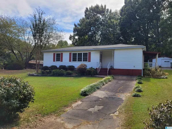 2809 Cedar Ln, Adamsville, AL 35005