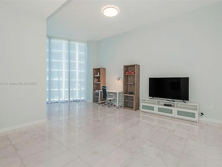 2821 S Bayshore Dr #7B — Photo 15