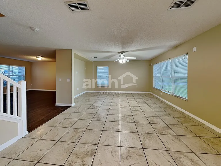 901 Anchorage Ln — Photo 5