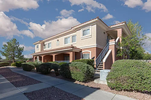 10553 Pine Glen Ave #205 Photo 1