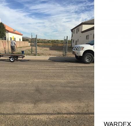 1st image of 1067 Riverfront Dr