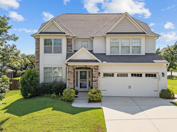 4007 Strendal Dr, Cary, NC 27519