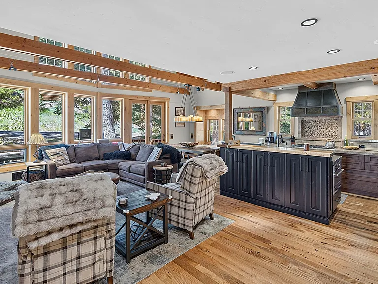 12573 Saint Moritz Ln — Photo 5