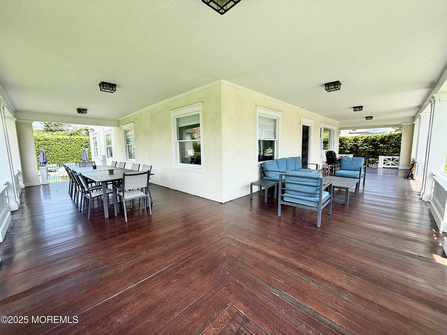8 bed, 6.5 bath, 4687 sqft, $188,000 — Photo 4