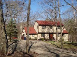 39 Haggerty Hill Rd, Rhinebeck, NY 12572