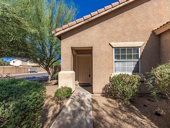3rd image of 15444 W Maui Ln