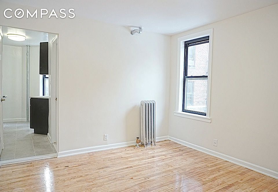 2nd image of 3432 91st St APT E22