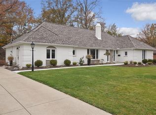 3898 N Valley Dr, Fairview Park, OH 44126