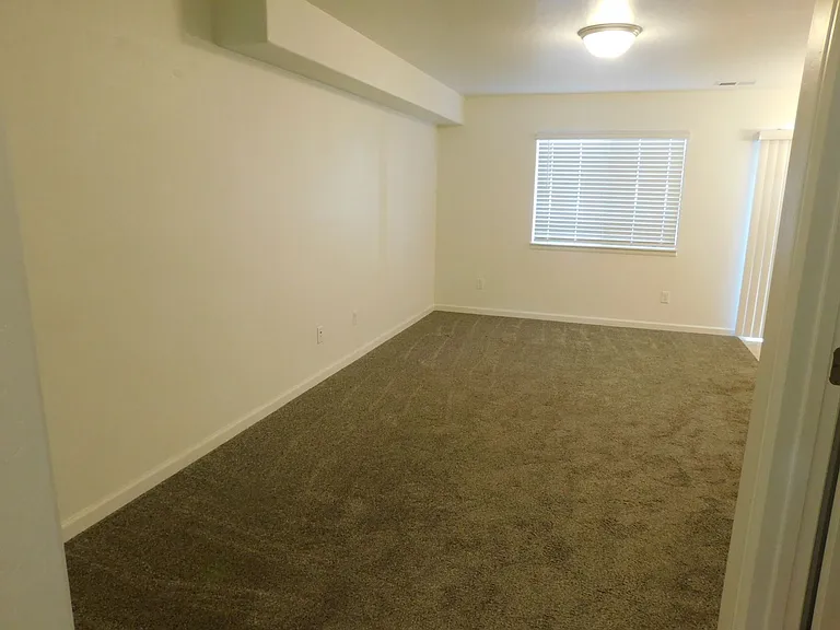 654 Trinity Way #D — Photo 4