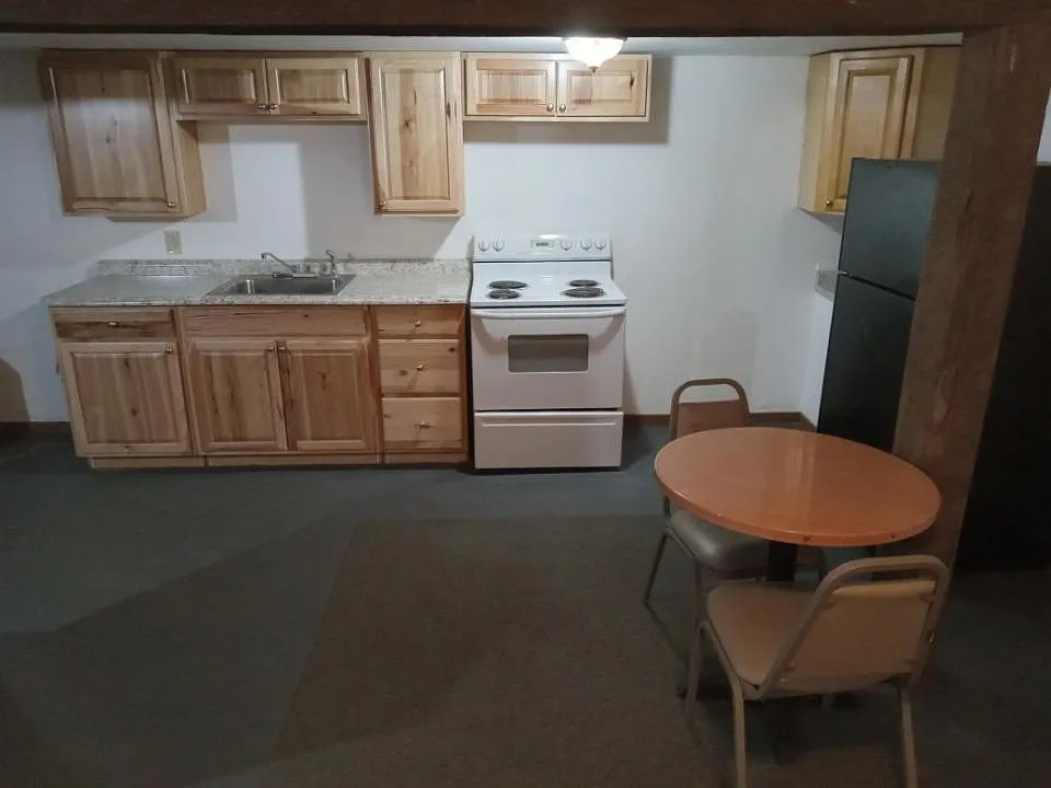 51 Taylor St — Photo 3