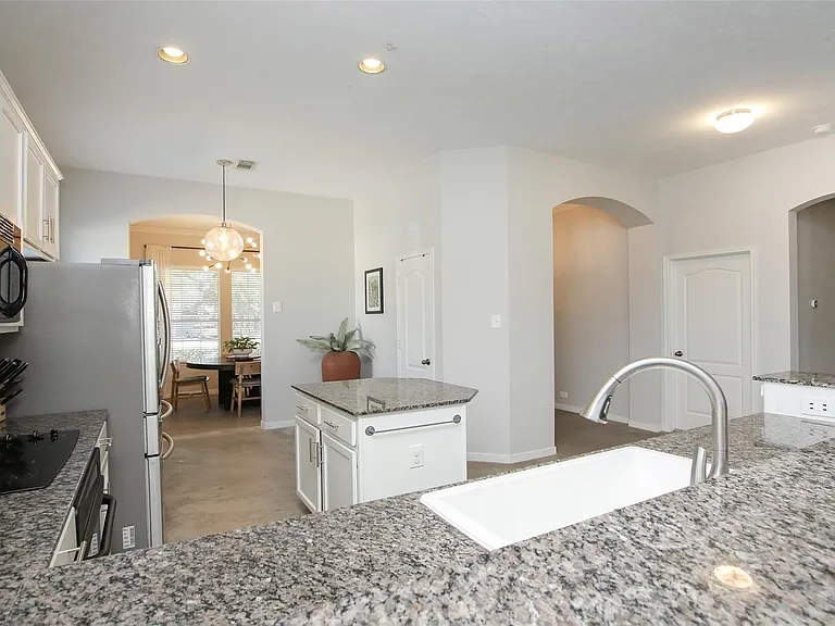 12802 Magnolia Arbor Ct — Photo 15
